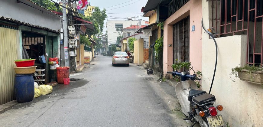 Chính chủ cần bán 85m trục chính thôn Đông Trù, Đông Hội, Đông Anh đường ô tô