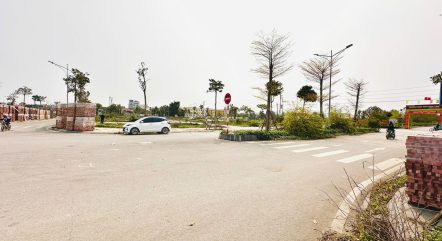 Bán Đấu Giá Thuỵ Lâm, Đông Anh áp góc view vườn hoa cạnh đường đôi.